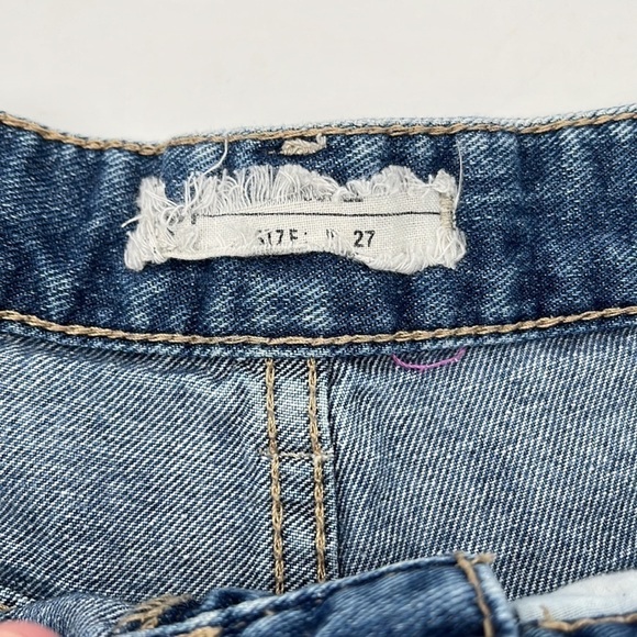 FREE People Denim Cut off Jean Shorts Dolphin Distressed Raw Hem Size 25 - Picture 6 of 8